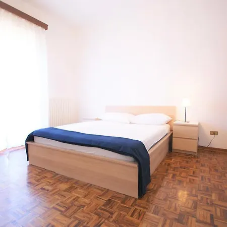 La Di Irina Villa *